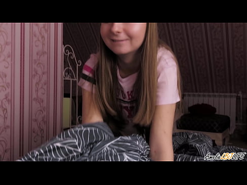 ❤️ Blonde Sucks her Best Friend Deeply και παίρνει σπέρμα στο στόμα της ❌ Σπιτικό πορνό ❌️❤